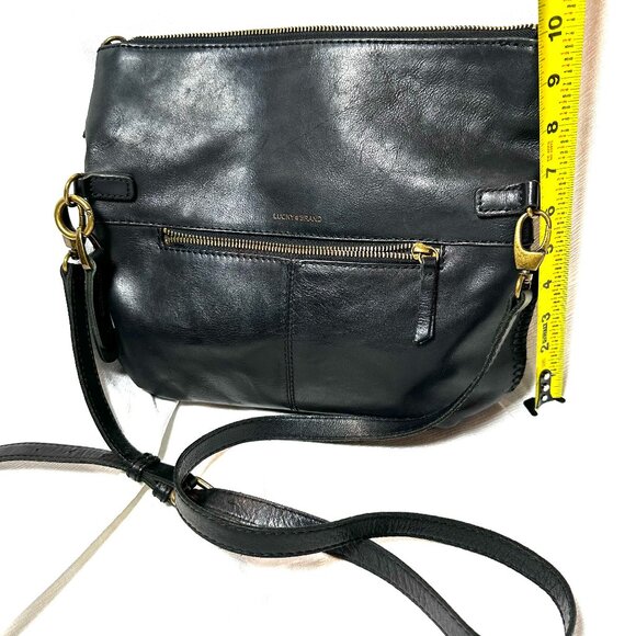 Lucky Brand Black Leather Crossbody Bag Expandable with Adjustable Strap - Picture 3 of 8